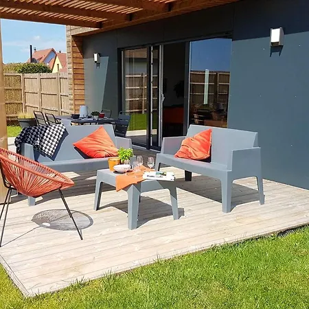 Feriehus Maison Chaleureuse A Avec Jardin Clos 86 M² *