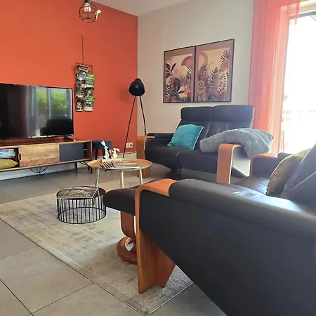 Maison Chaleureuse A Avec Jardin Clos 86 M² Fessenheim-le-Bas